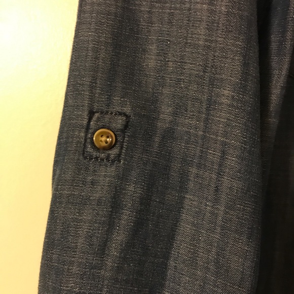 Blue Jean Long Sleeve Shirt Gap Size Medium - Picture 3 of 4